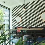 - The Niu, Belt Frankfurt By Ihg Eschborn