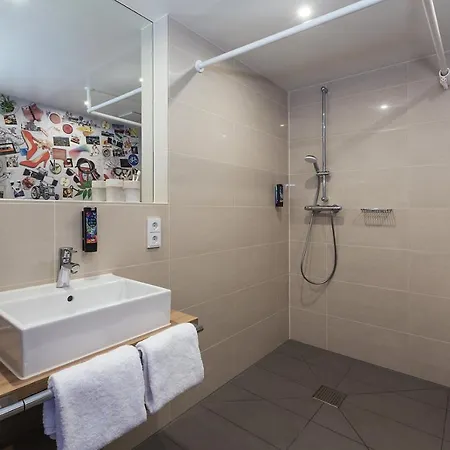 - The Niu, Belt Frankfurt By Ihg