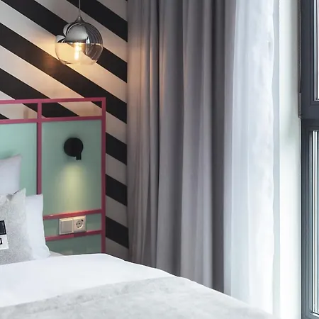 - The Niu, Belt Frankfurt By Ihg