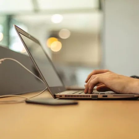 - The Niu, Belt Frankfurt By Ihg 3* Eschborn