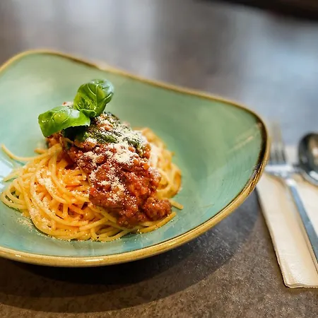 - The Niu, Belt Frankfurt By Ihg Hotel Eschborn