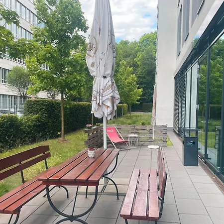 - The Niu, Belt Frankfurt By Ihg 3* Eschborn