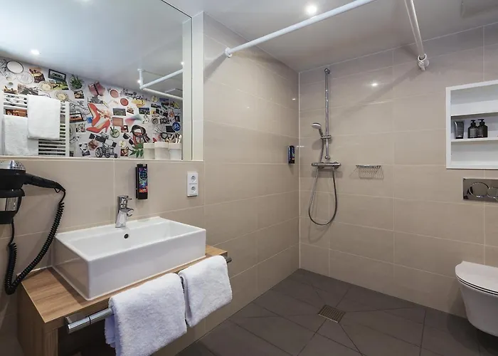 - The Niu, Belt Frankfurt By Ihg